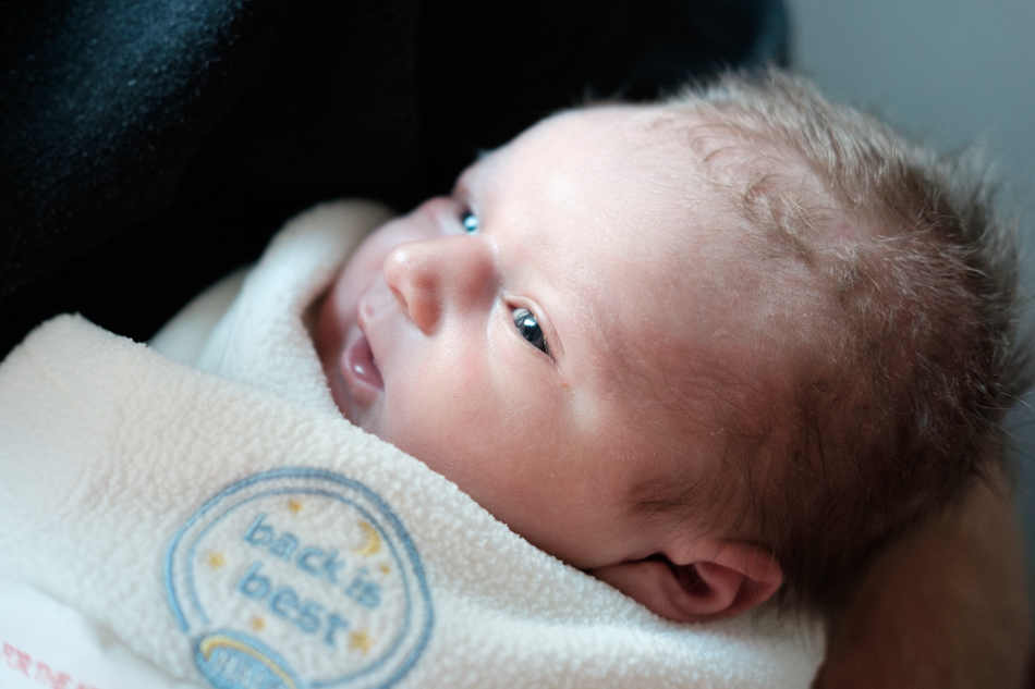 michigan newborn photographer hospital saginaw - evan-007