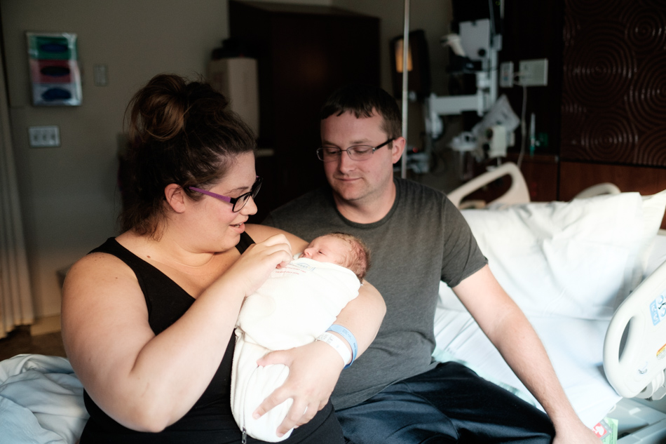 michigan newborn photographer hospital saginaw - evan-017